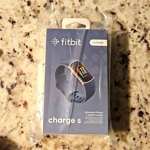 Fitbit Charge 5
